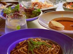 黑椒牛柳炒意面-五合院·整点烤肉