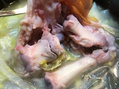 招牌猪爪砂锅-大佬李砂锅(钱江财富广场店)