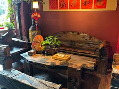 -大匠工房古船木艺术餐厅·猪肚鸡专门店(长白仙岛店)