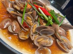葱姜炒花蛤-鑫悦楼煎蟹·16年海鲜大排档