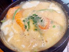 -明洞阿姨·韩式酱蟹烤肉·创意料理(三元桥店)