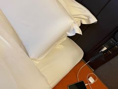 -汉庭优佳(成都一品天下蜀汉路东地铁站店)