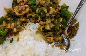 Sour Cabbage Stir-Fried with Pork