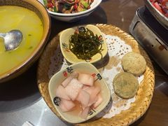 -富正毅三下锅·湘西韵味(天门山索道店)