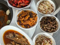-丹水桥地锅鱼·翘嘴鲌·地方特色全鱼宴(丹江口大坝店)