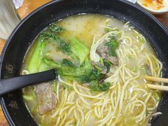 -志权牛肉面(灵山路店)