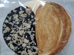 比脸还大蝴蝶酥-百年同和·江南点心院(山塘街店)