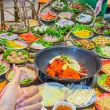杭州富阳居民楼下的市井重庆火锅店太好次了！性