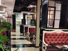 -高第街56号餐厅(美莲广场店)