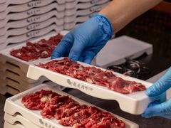 -元一希尔顿酒店·鲜切牛肉火锅禅自助餐厅