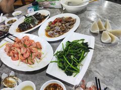 -四川小胡子海鲜(丁村万人海鲜广场店)