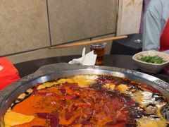 -洞亭火锅(防空洞总店)