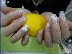 5、1新娘-星美甲