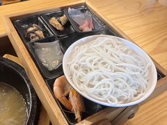 -勺子米线·云南传统小吃市集(四方街店)