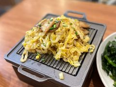 烤酸菜五花肉-晋家门(弘阳广场店)