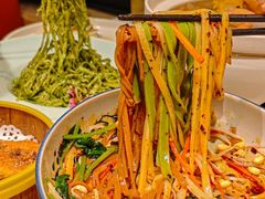 -江城小馆陕南妈妈菜·全球旅行餐厅(钟楼店)