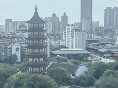 -绳金塔美食街(前进路店)