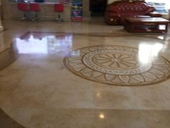 -维也纳酒店(桂林万象城火车站店)