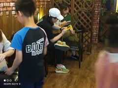 -MAX伯爵趣味互动密室逃脱(大坪D馆店)