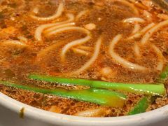 -云海肴·汽锅鸡·云南菜(天山百盛优客店)