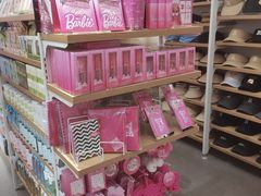 -名创优品(海珠乐峰广场店)