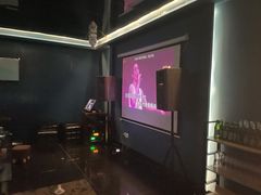 -里堂派对·独栋团建聚会小院轰趴馆(三圣乡店)