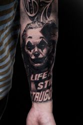 -木子·纹身店TATTOO穿孔·洗纹身