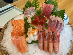 -花和海鲜自助(梅江店)