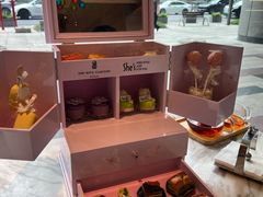 -深圳星河丽思卡尔顿酒店