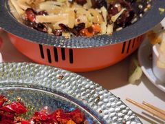 -小鱼小牛·鱼牛干锅·脆鱼火锅(世欧广场店)