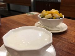 椰汁西米露-正德顺順德雙皮奶(中信店)