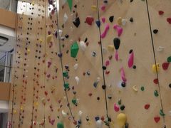 -ROCKPLUS攀岩馆(环宇城店)