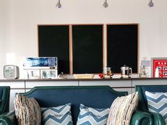 -奔驰北京极光星徽(四元桥店)
