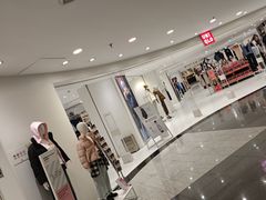 -优衣库(上海正大广场店)