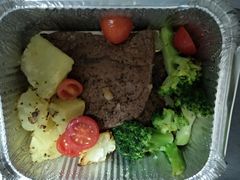 -必胜客(东大桥店)