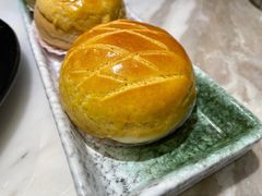 酥皮水牛奶菠萝包-陶陶居酒家(海岸城店)