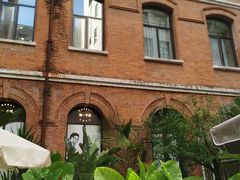 -潮一不贰·法式甜品·生日蛋糕·西式简餐(外滩店)