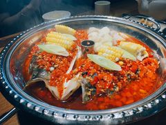 唐伯虎点秋香&nbsp;鱼头-唐伯虎新派湘菜馆(石夏时代广场店)