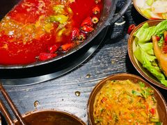 -冯校长老火锅(中联广场店)