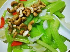 -鲤鱼塘农家山庄