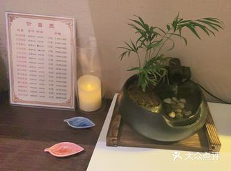 特别需要补水 就做了一个补水的项目