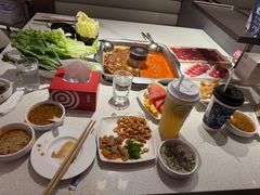 -海底捞火锅(杭州庆春路夜宵主题店)