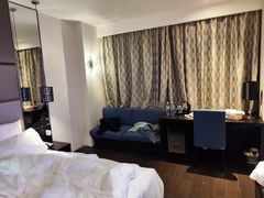 -桔子酒店(合肥三孝口地铁站店)