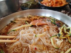 -啊美丽炭火烤肉(滑翔一店)