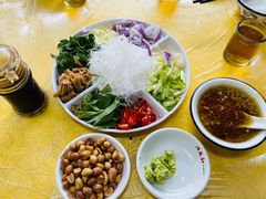 -官塘陈记鱼生·潮汕砂锅粥·牛肉火锅(潮枫路总店)