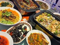 -巴特餐饮6加1音乐餐吧·新疆菜