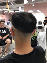 点击看大图 -MRMODE时尚先生美发沙龙