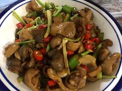 -铁头烧菜馆(立新路店)