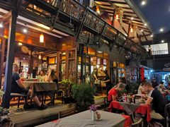 -Dash Teak House