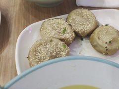 -小杨生煎(金山百联购物中心3楼店)